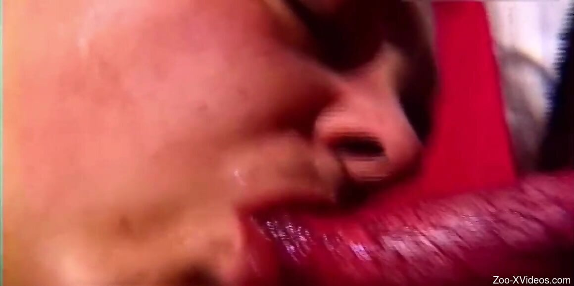 Amateur woman in her late 50s tries sex with her dog