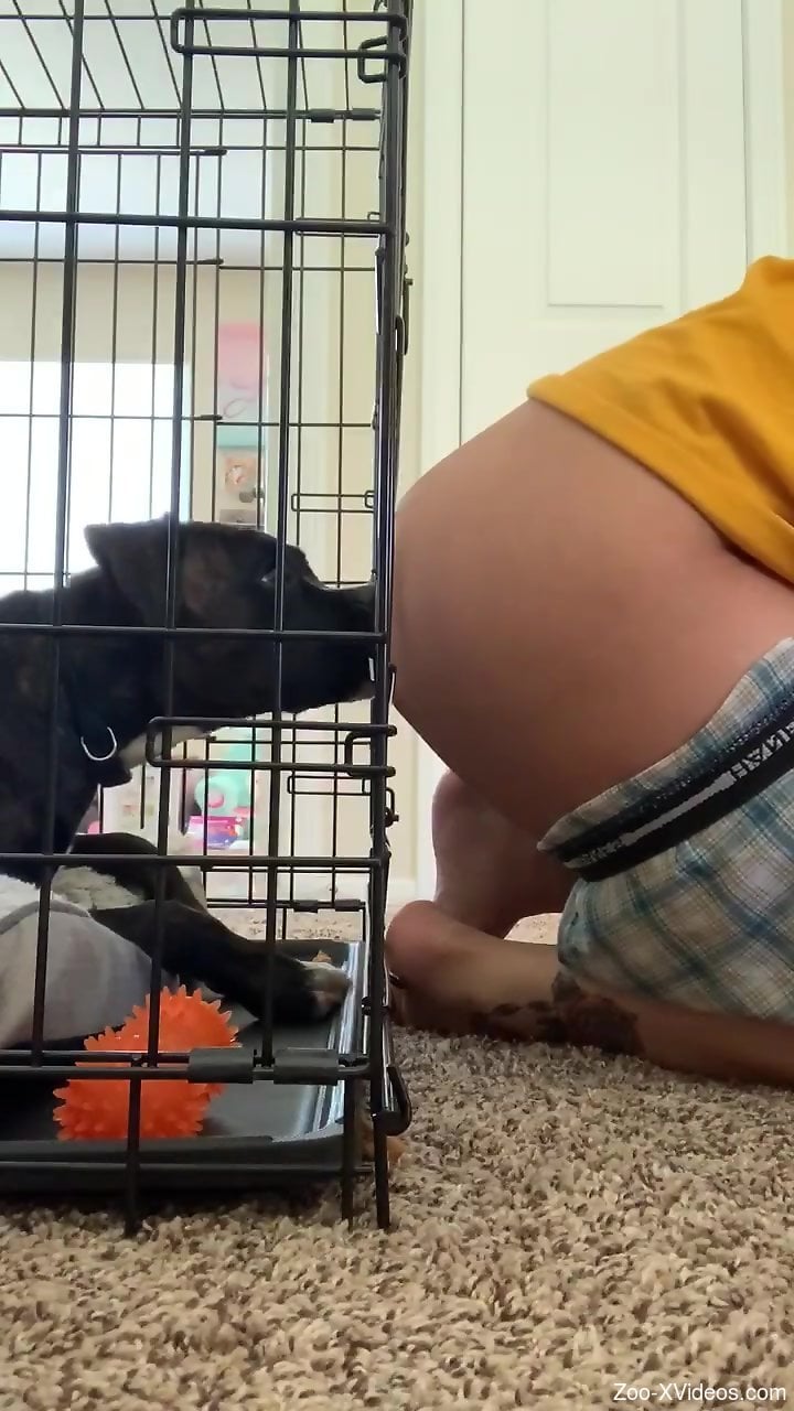 Dude with a nice ass teasing that animal in the cage